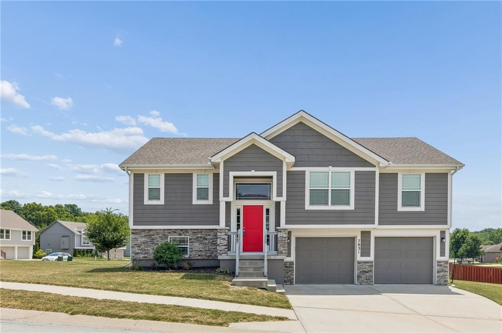 Listing Photo MLS #HMS2632396