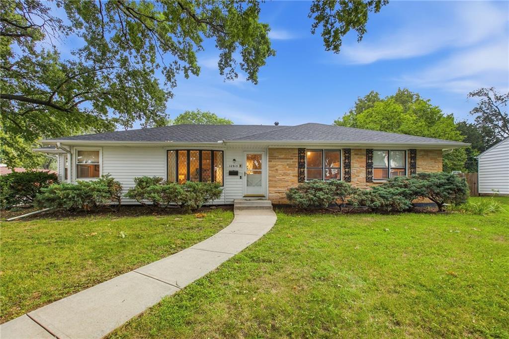 Listing Photo MLS #HMS2632785