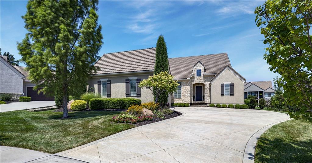 Listing Photo MLS #HMS2632905