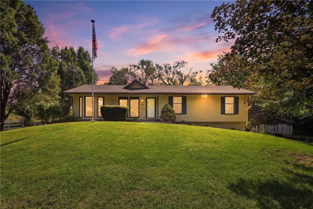 Listing Photo MLS #HMS2632913