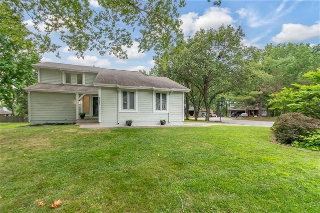 Listing Photo MLS #HMS2633025