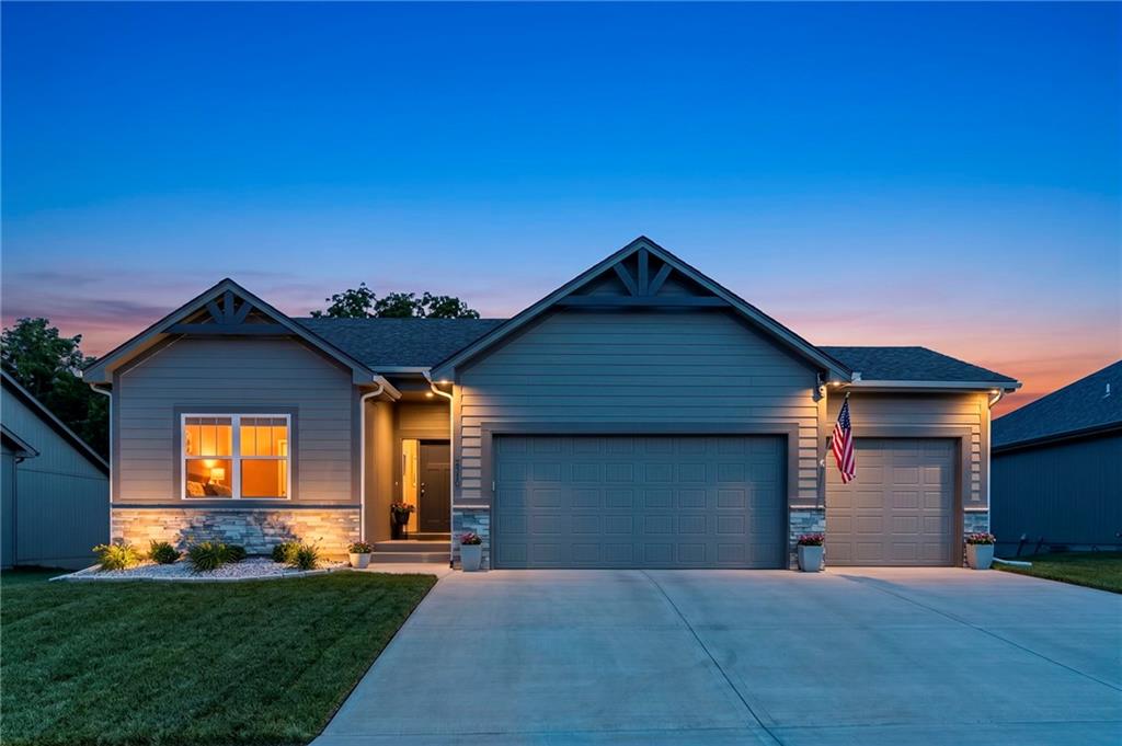 Listing Photo MLS #HMS2633078
