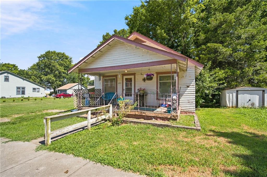 Listing Photo MLS #HMS2633181