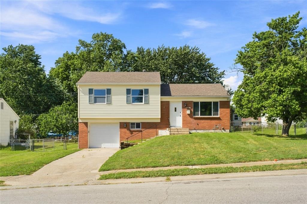 Listing Photo MLS #HMS2633195