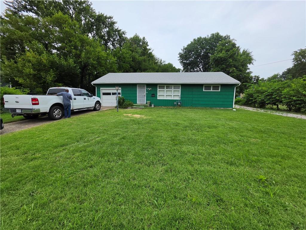 Listing Photo MLS #HMS2633260