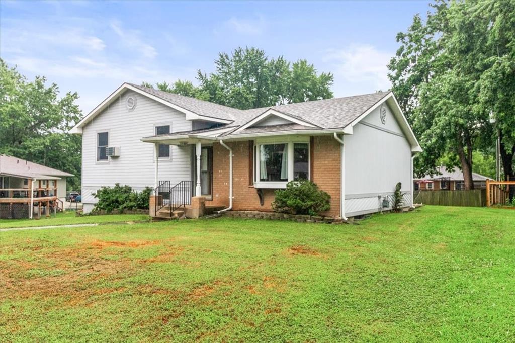Listing Photo MLS #HMS2633369