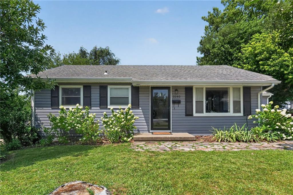 Listing Photo MLS #HMS2633642