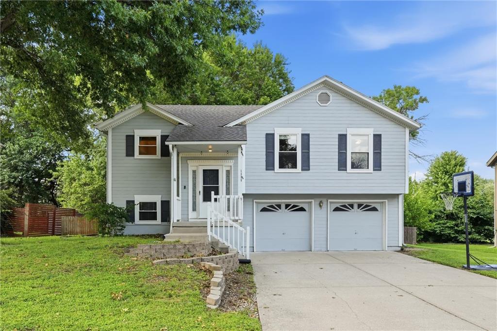Listing Photo MLS #HMS2633706