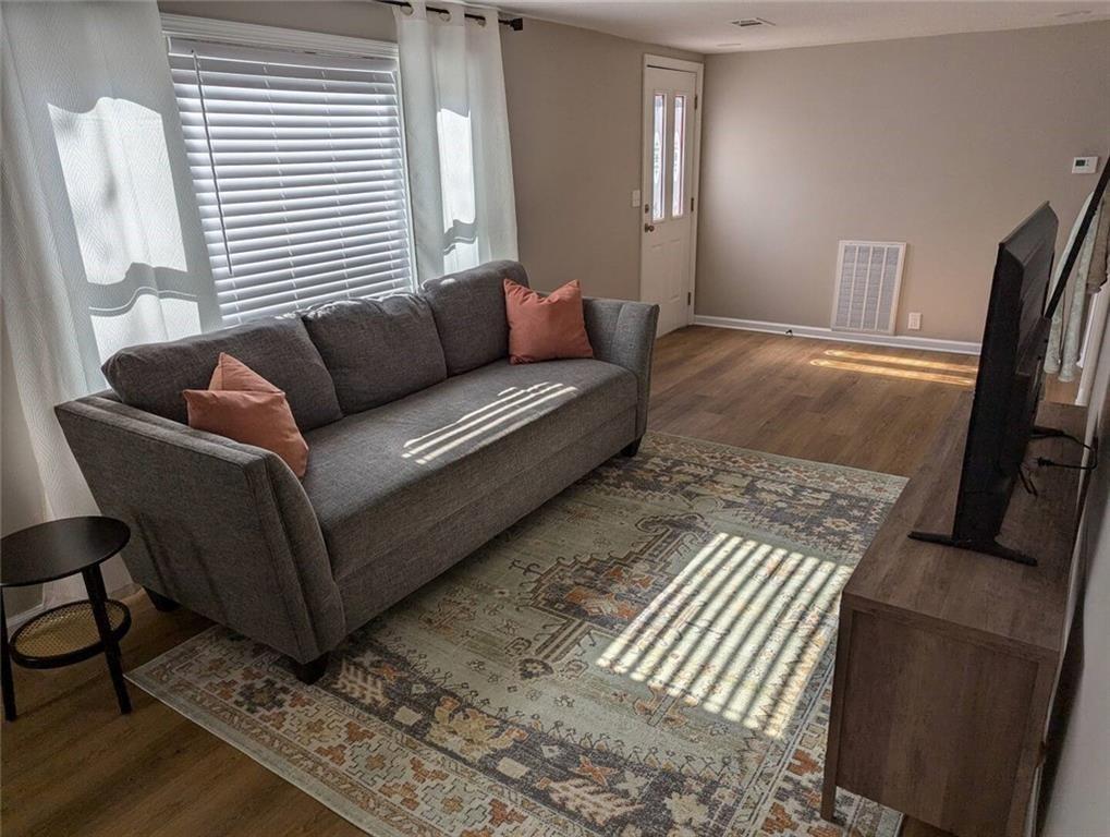 Listing Photo MLS #HMS2633806