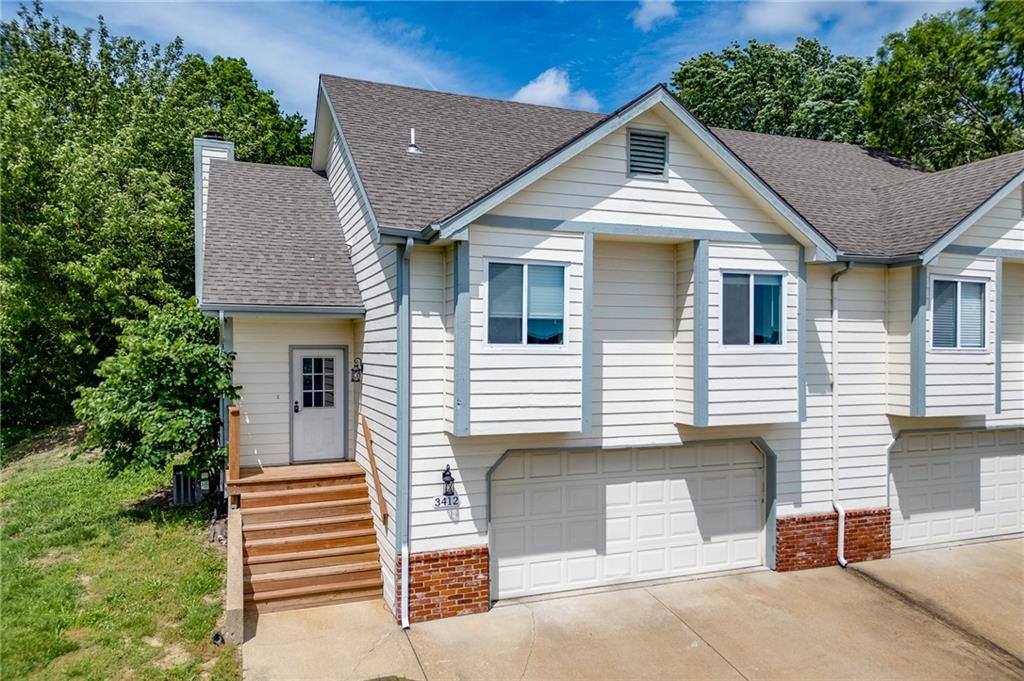Listing Photo MLS #HMS2633833