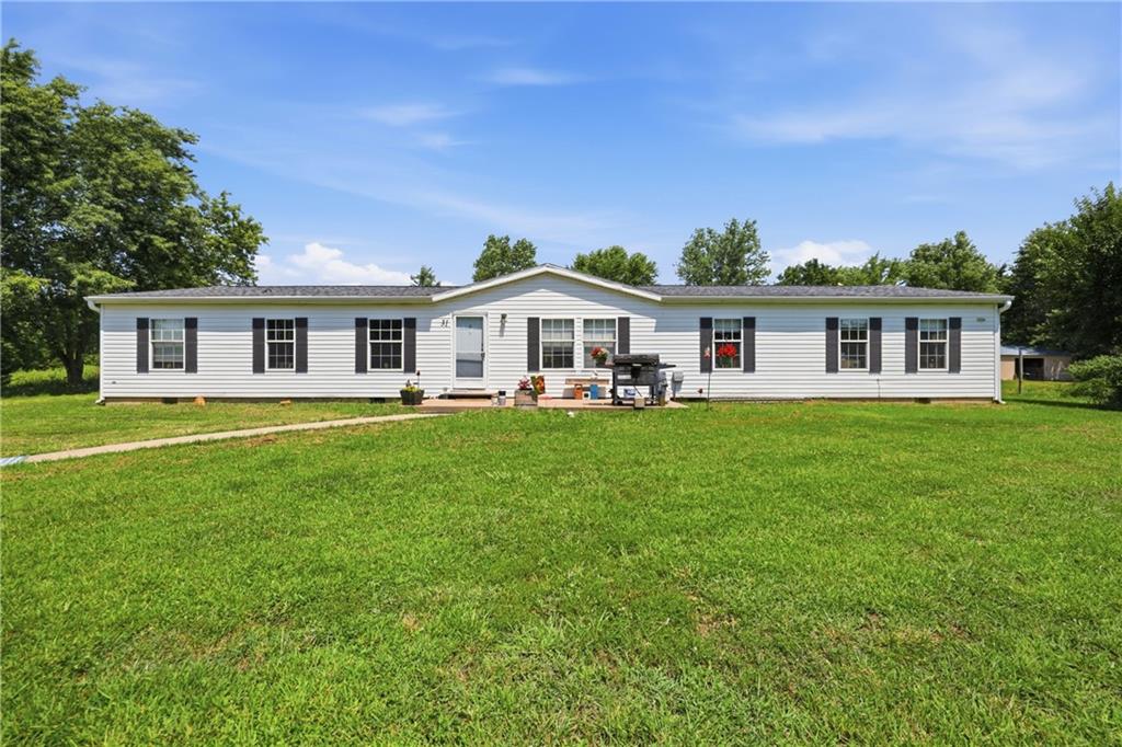 Listing Photo MLS #HMS2633861