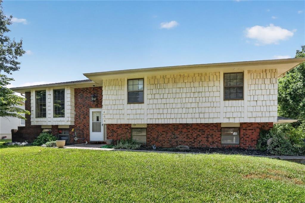 Listing Photo MLS #HMS2633907