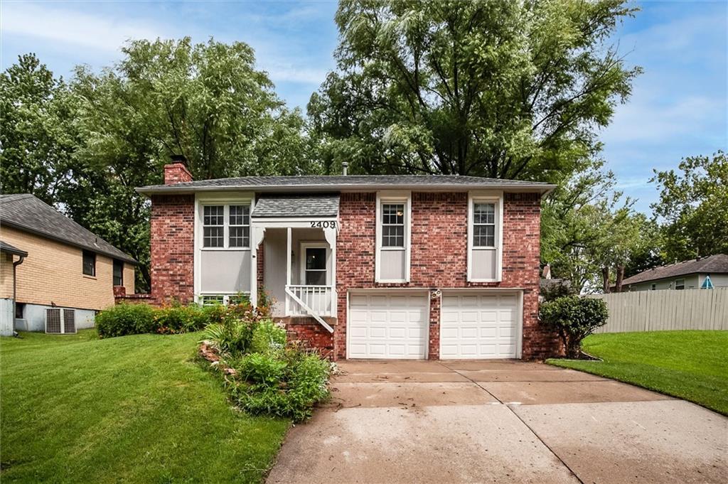 Listing Photo MLS #HMS2633935