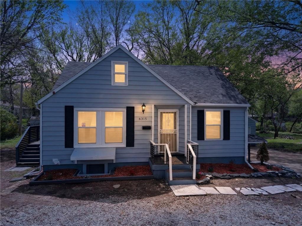 Listing Photo MLS #HMS2633963