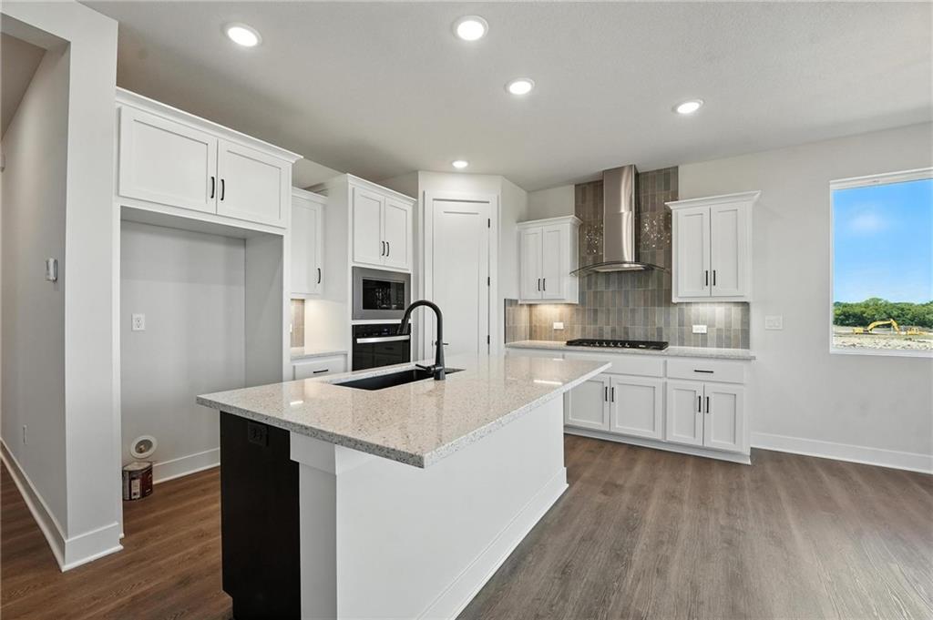 Listing Photo MLS #HMS2633964