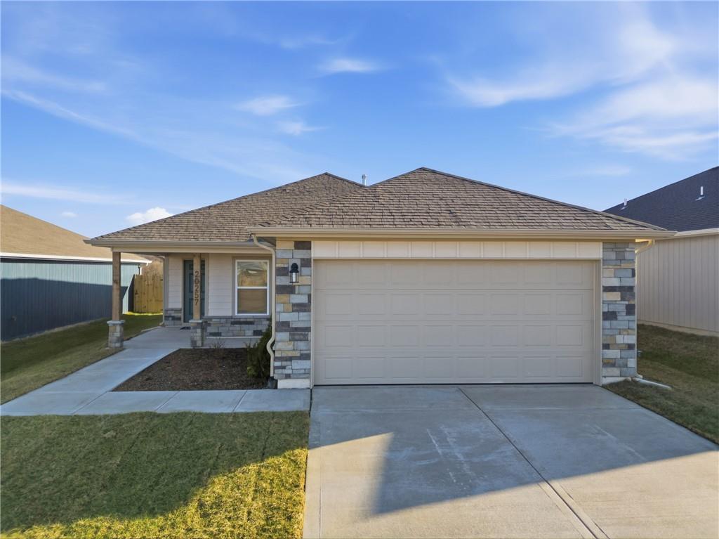 Listing Photo MLS #HMS2634054
