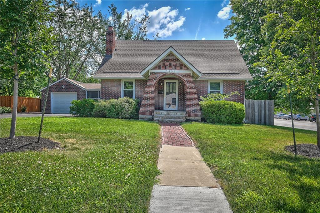 Listing Photo MLS #HMS2634274