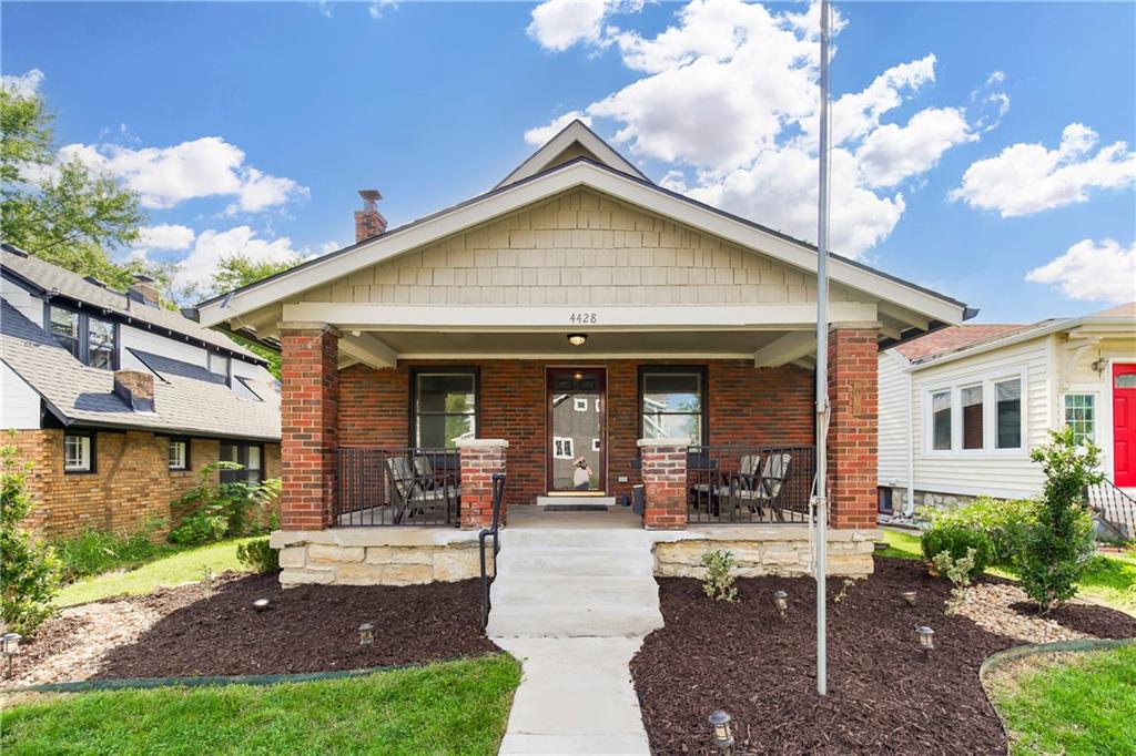 Listing Photo MLS #HMS2634297