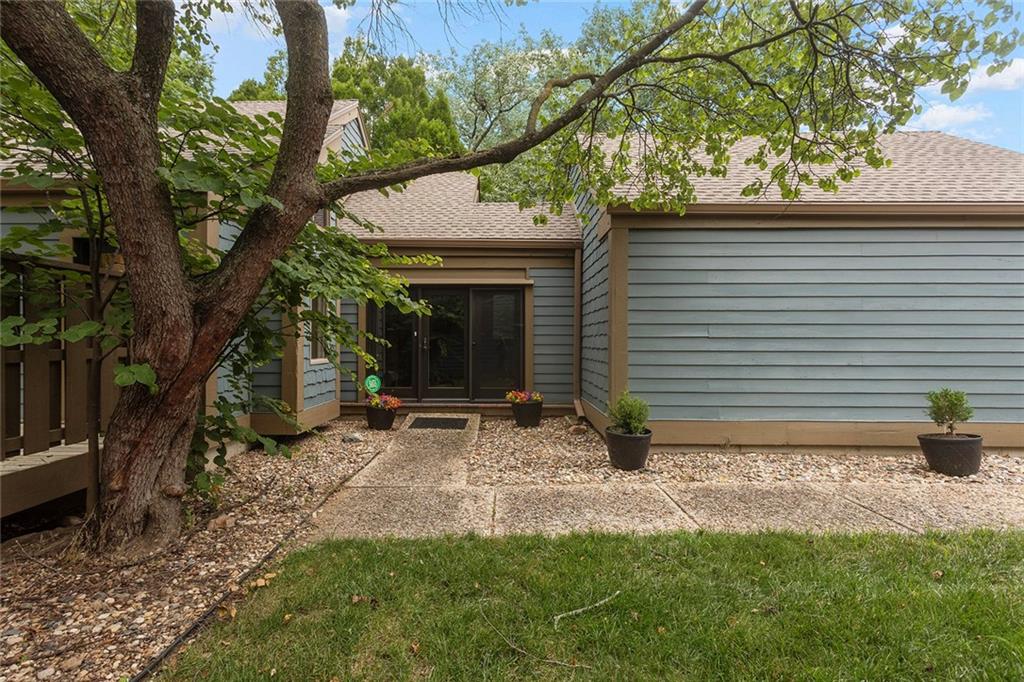 Listing Photo MLS #HMS2634331