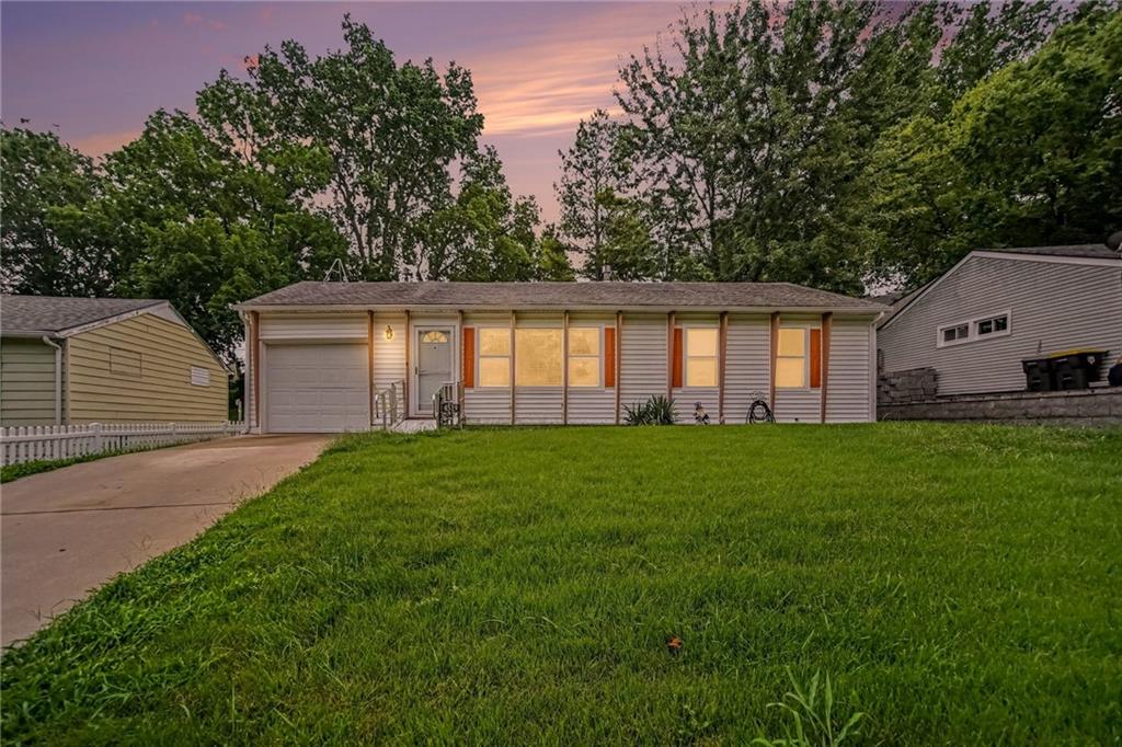 Listing Photo MLS #HMS2634398