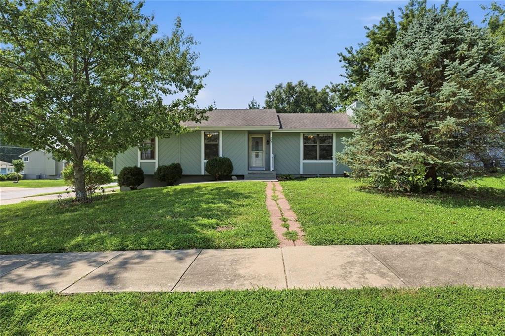 Listing Photo MLS #HMS2634500