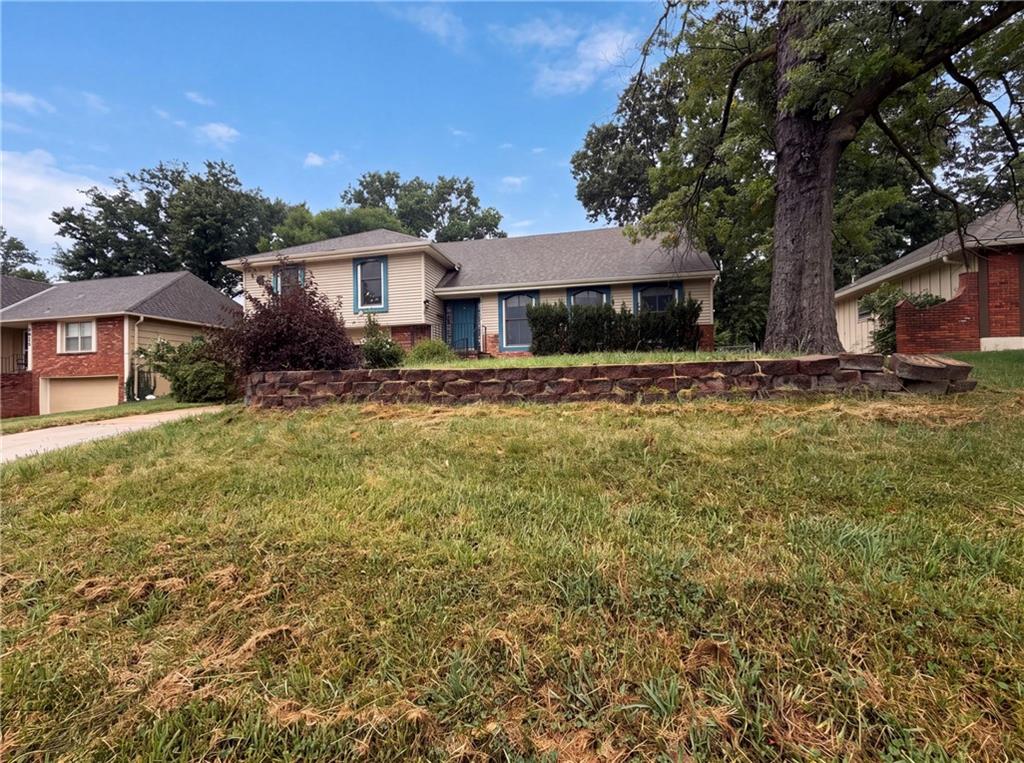 Listing Photo MLS #HMS2634544