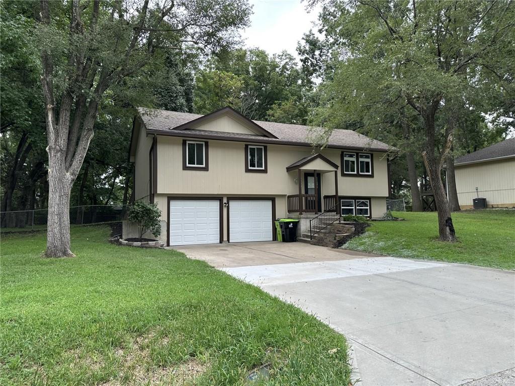 Listing Photo MLS #HMS2634566