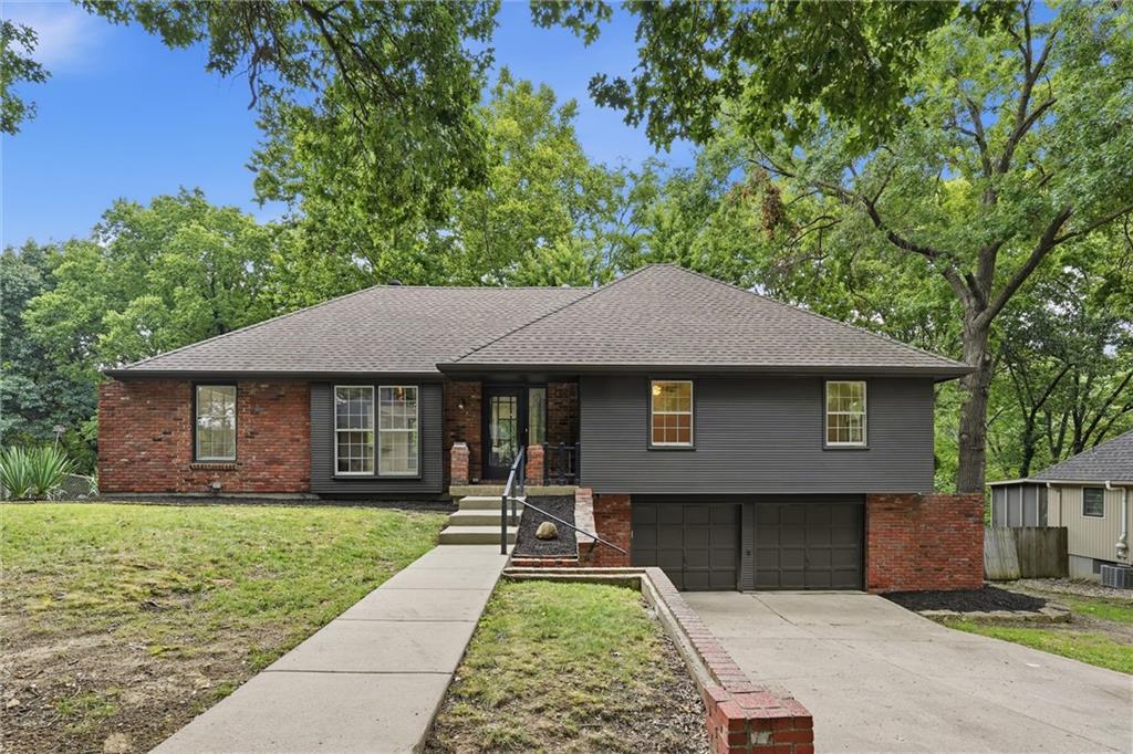 Listing Photo MLS #HMS2634672