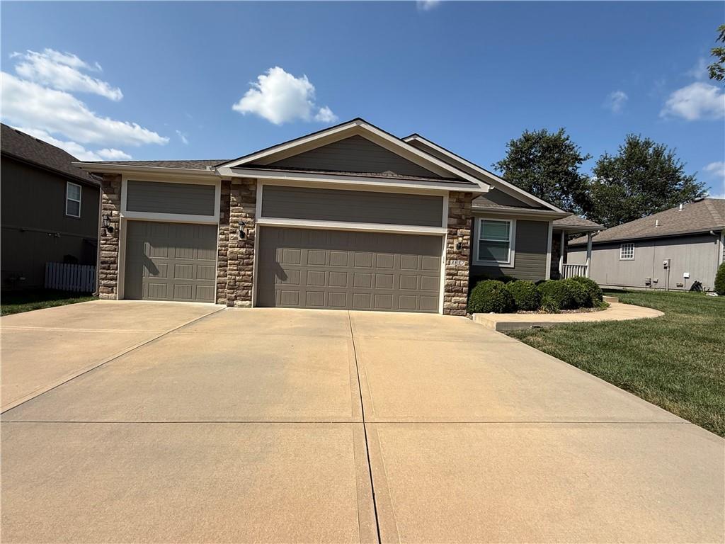 Listing Photo MLS #HMS2634781