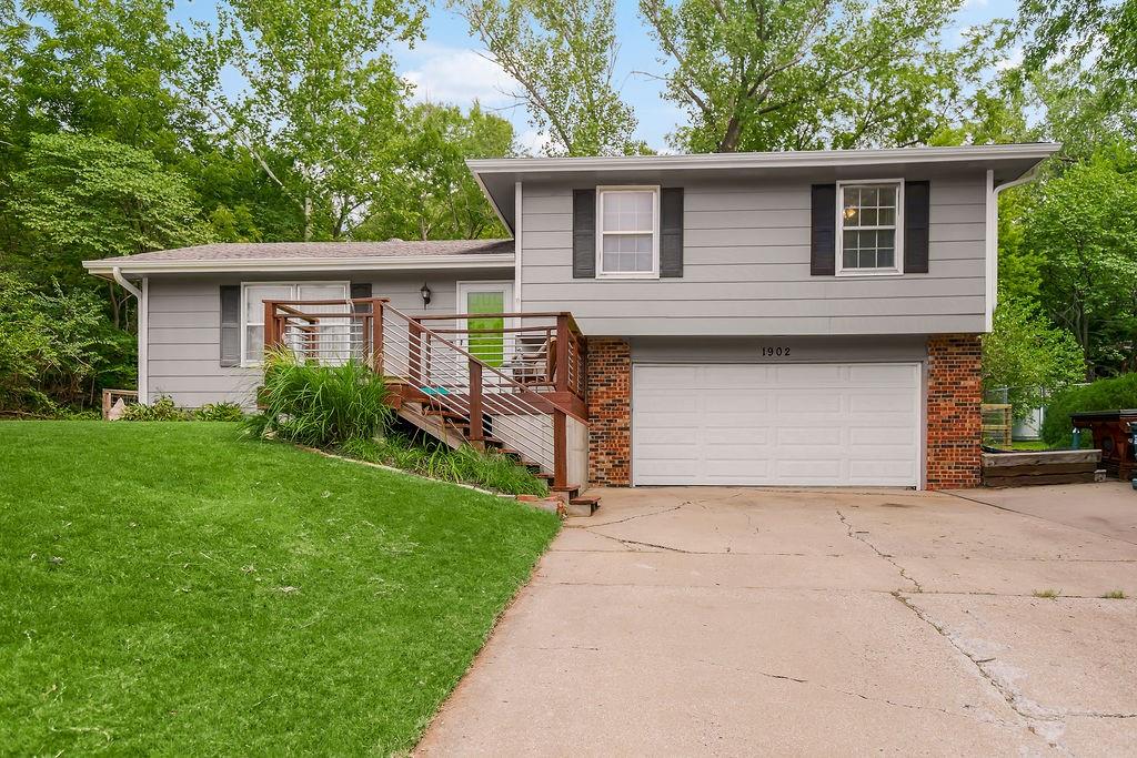 Listing Photo MLS #HMS2635348