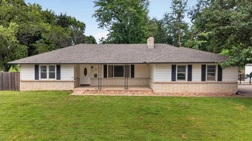 Listing Photo MLS #HMS2635411