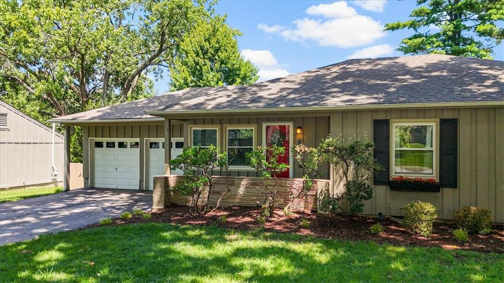 Listing Photo MLS #HMS2635516