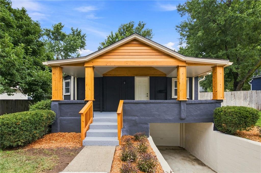 Listing Photo MLS #HMS2635633