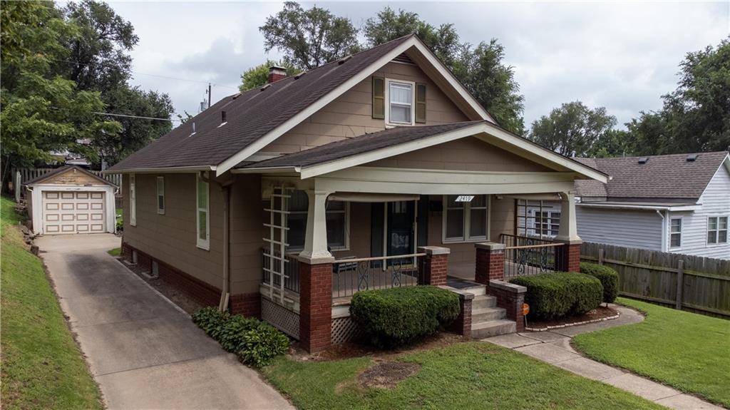 Listing Photo MLS #HMS2635685