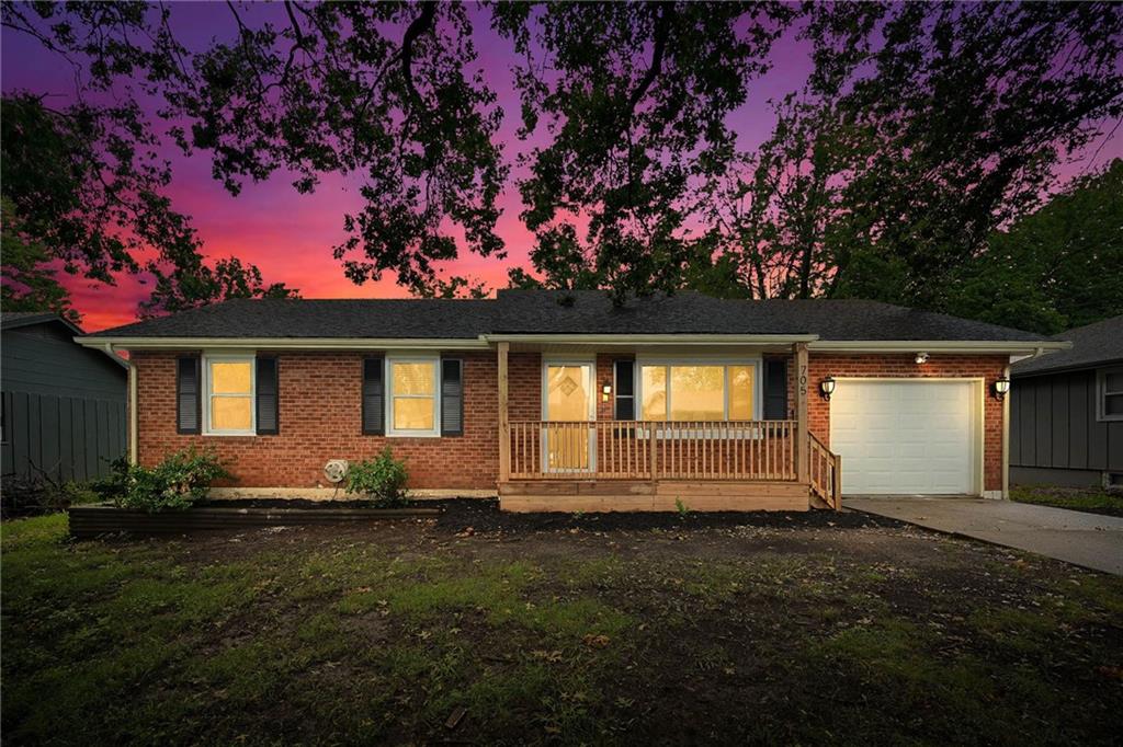 Listing Photo MLS #HMS2635804
