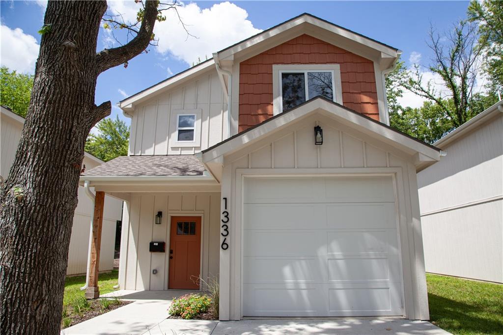 Listing Photo MLS #HMS2635873