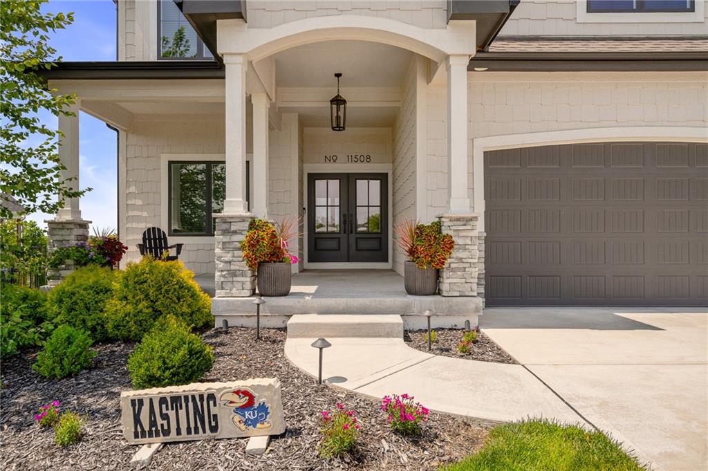 Listing Photo MLS #HMS2635949