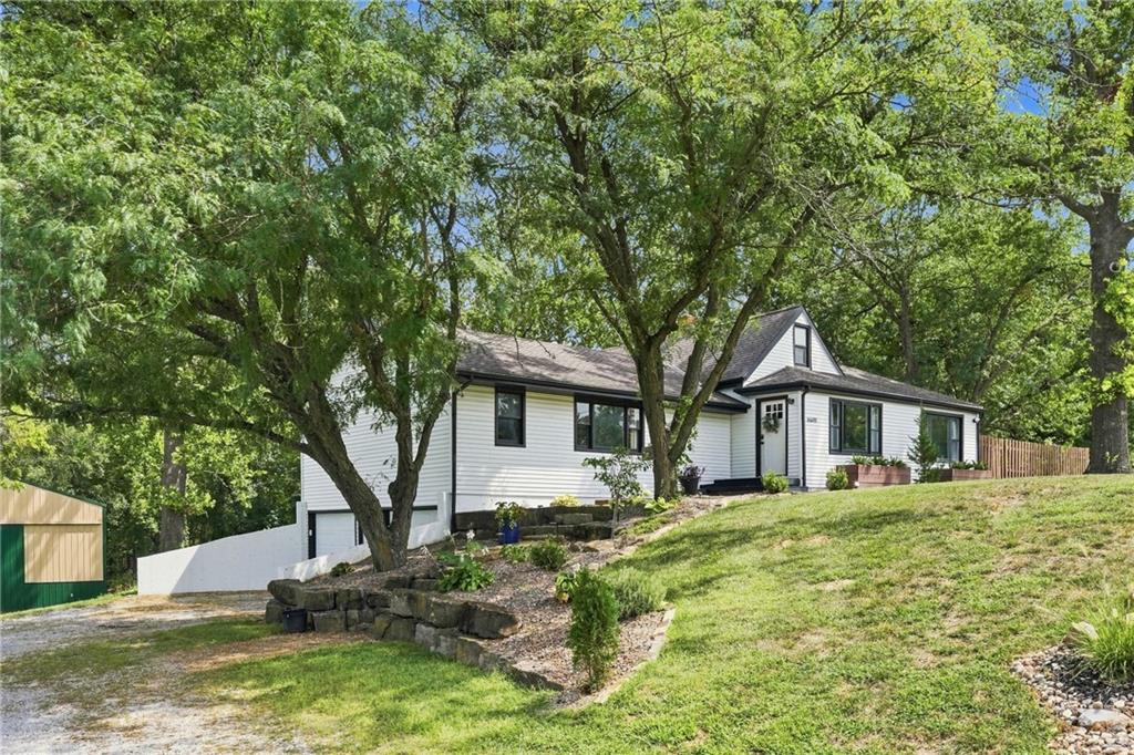 Listing Photo MLS #HMS2636474