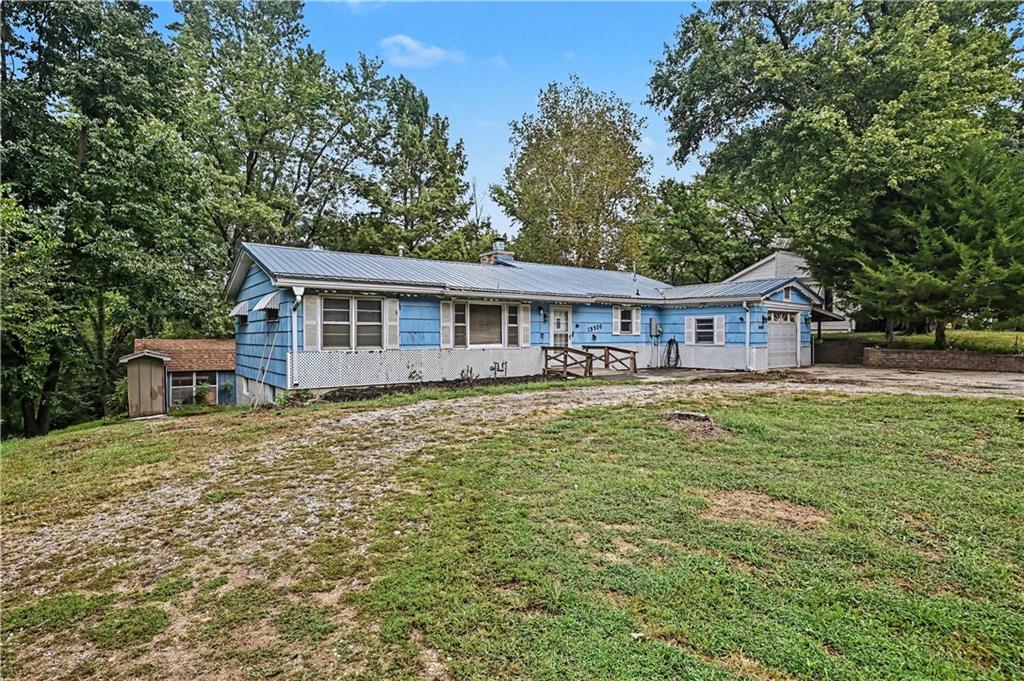 Listing Photo MLS #HMS2636476