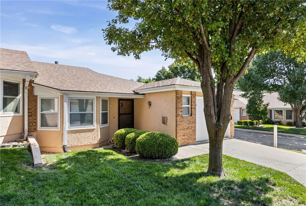 Listing Photo MLS #HMS2636660