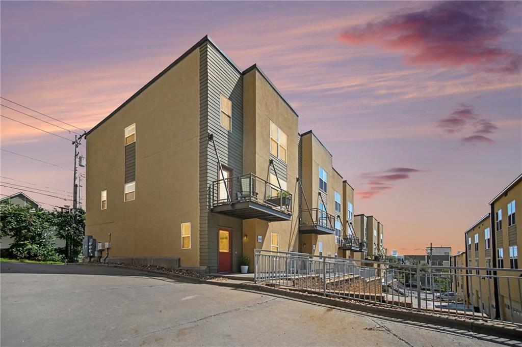 Listing Photo MLS #HMS2637330