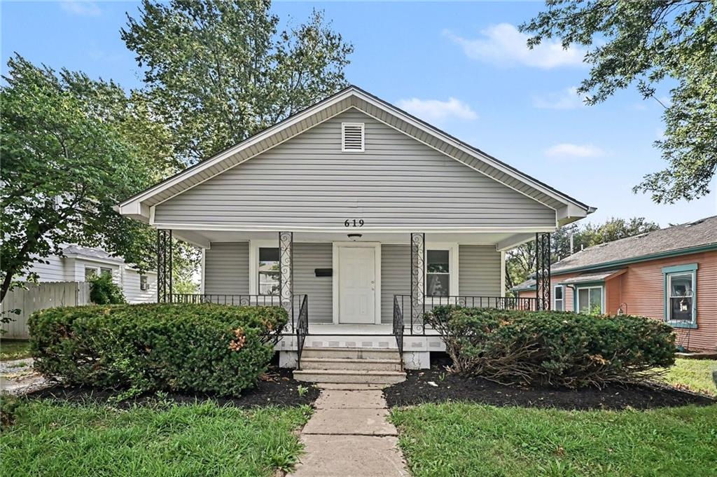 Listing Photo MLS #HMS2637382