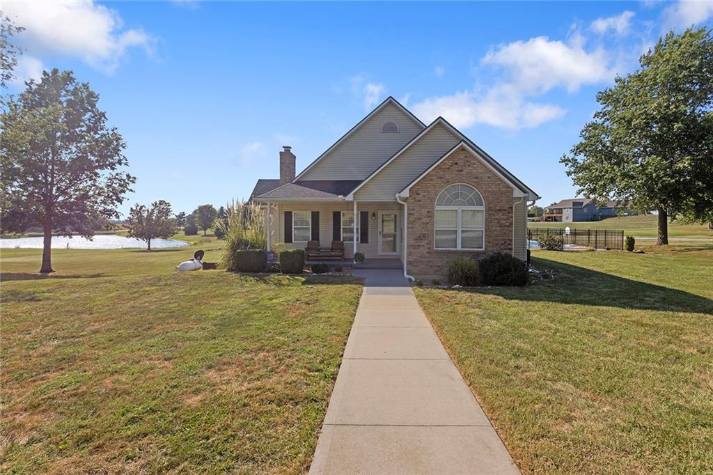 Listing Photo MLS #HMS2638129