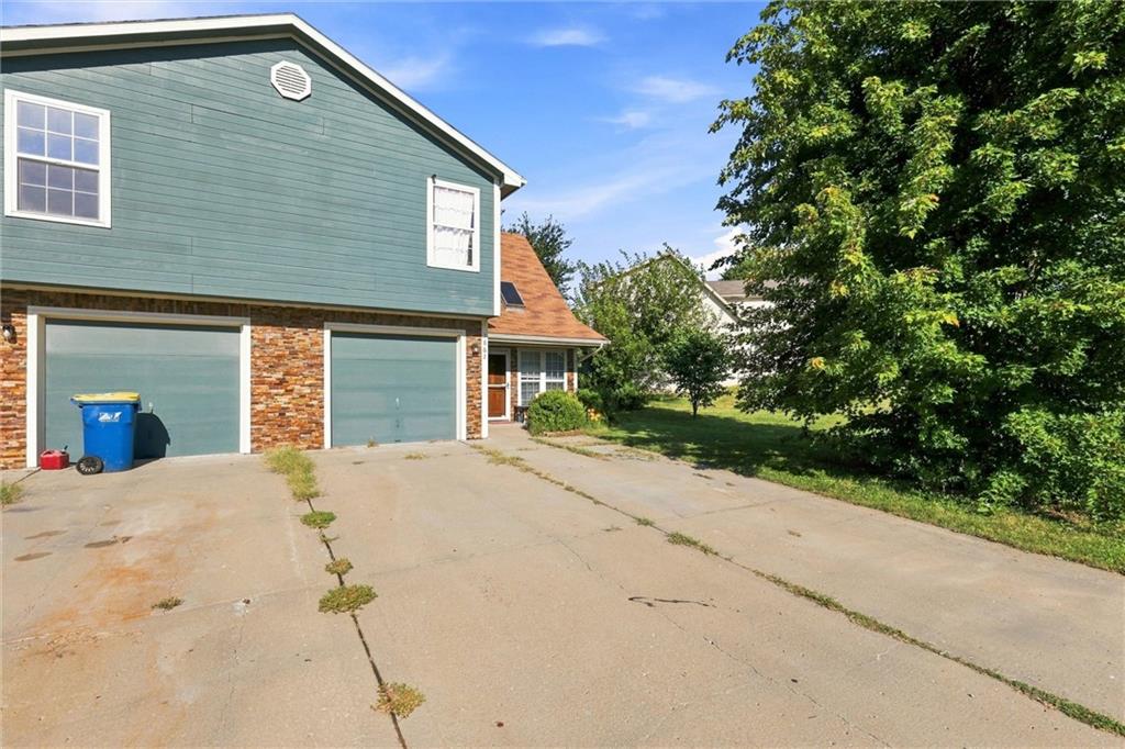 Listing Photo MLS #HMS2639223