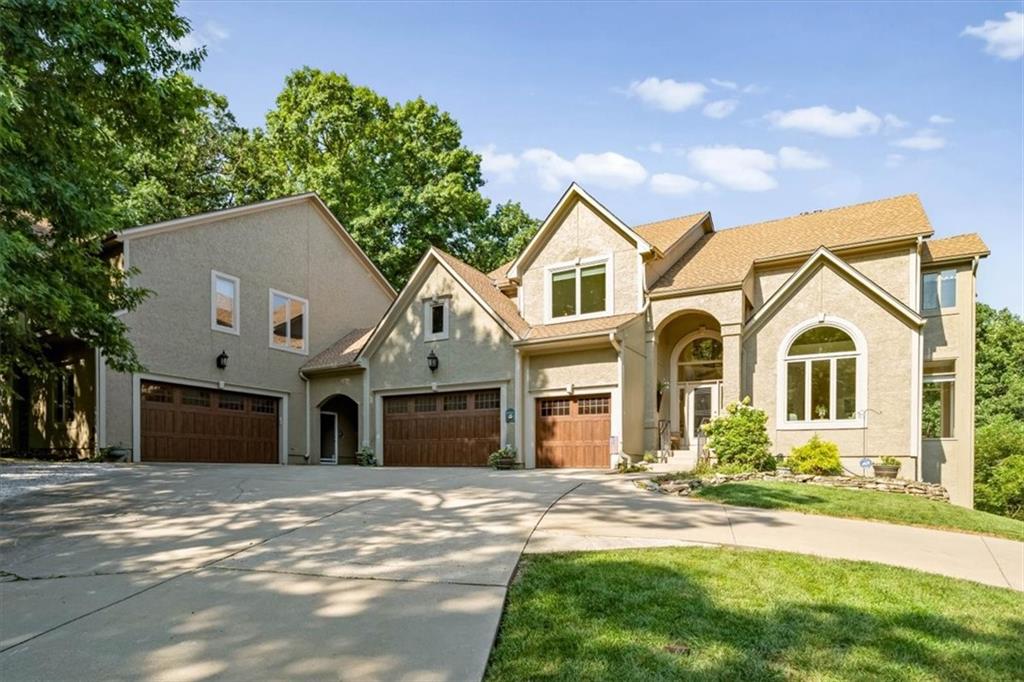 Listing Photo MLS #HMS2639487