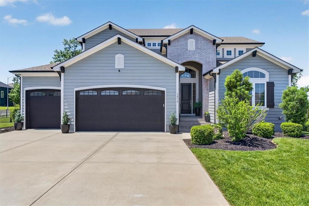 Listing Photo MLS #HMS2639581