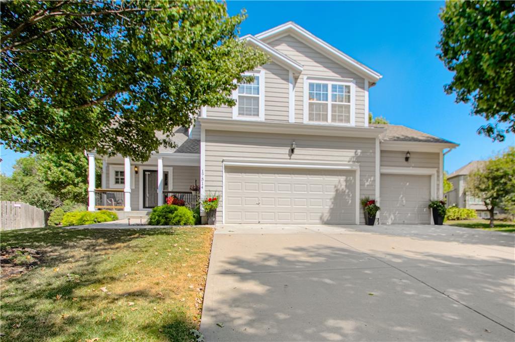 Listing Photo MLS #HMS2639619