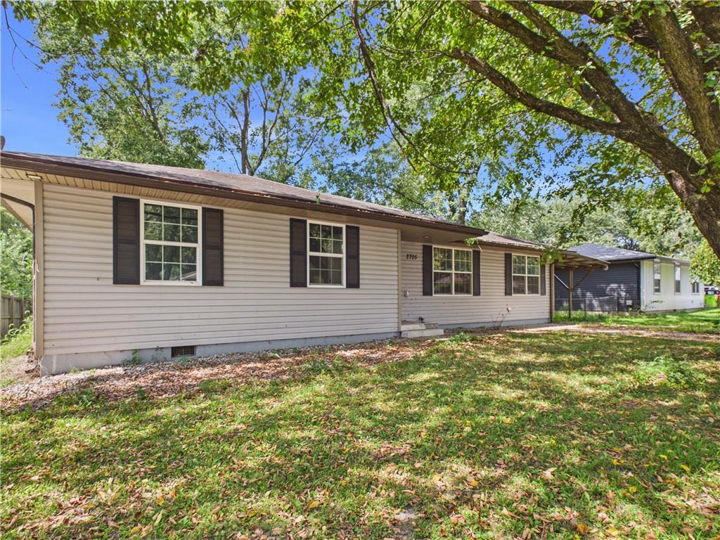 Listing Photo MLS #HMS2639626