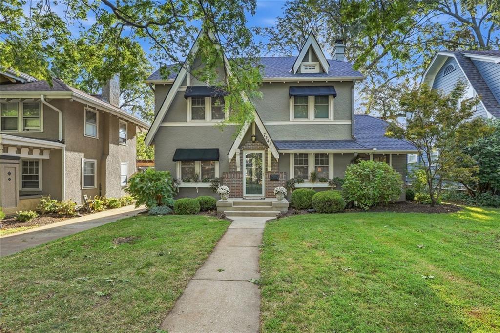 Listing Photo MLS #HMS2639677