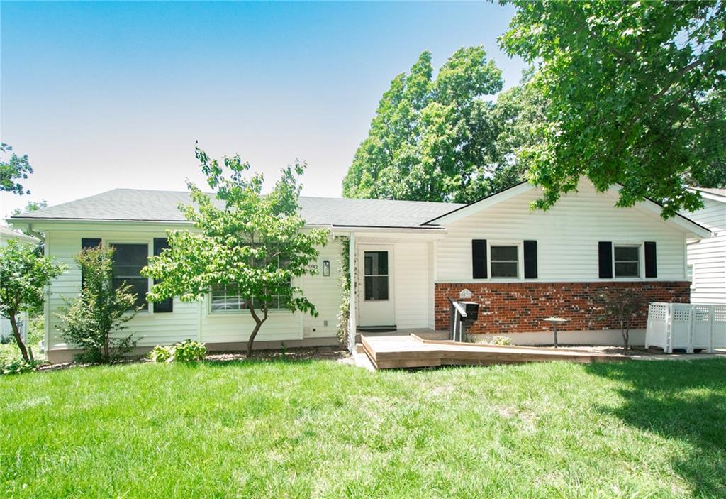 Listing Photo MLS #HMS2639853